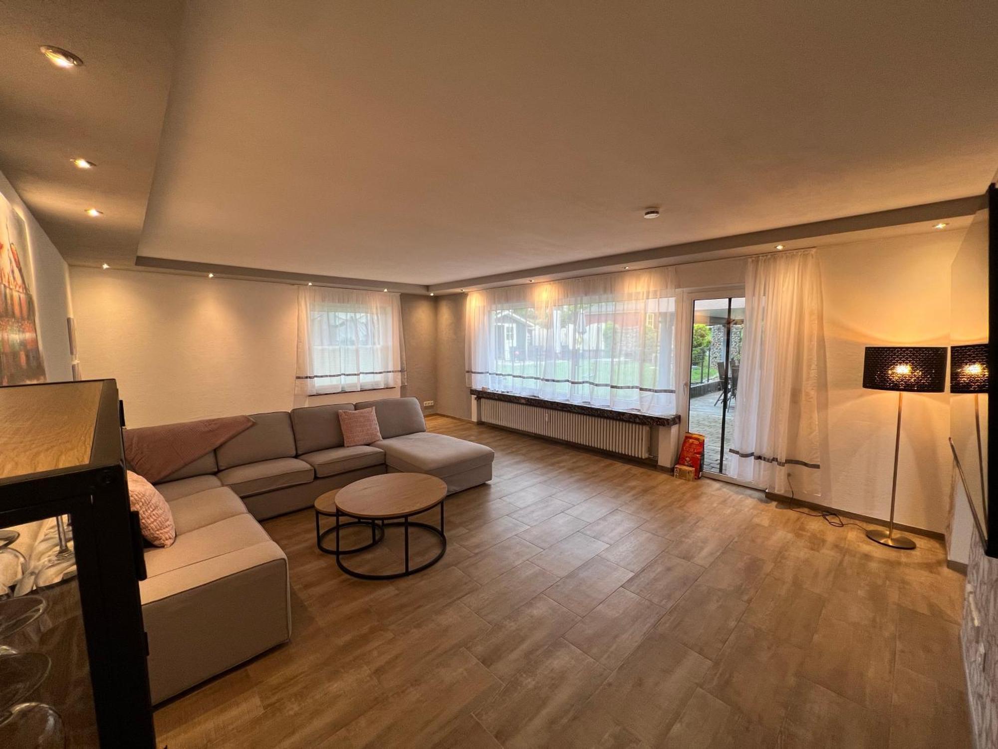 Ferienwohnung Eifelliebe ビットブルク エクステリア 写真